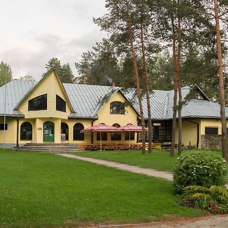 Motel Brencis Iecava Exteriör bild