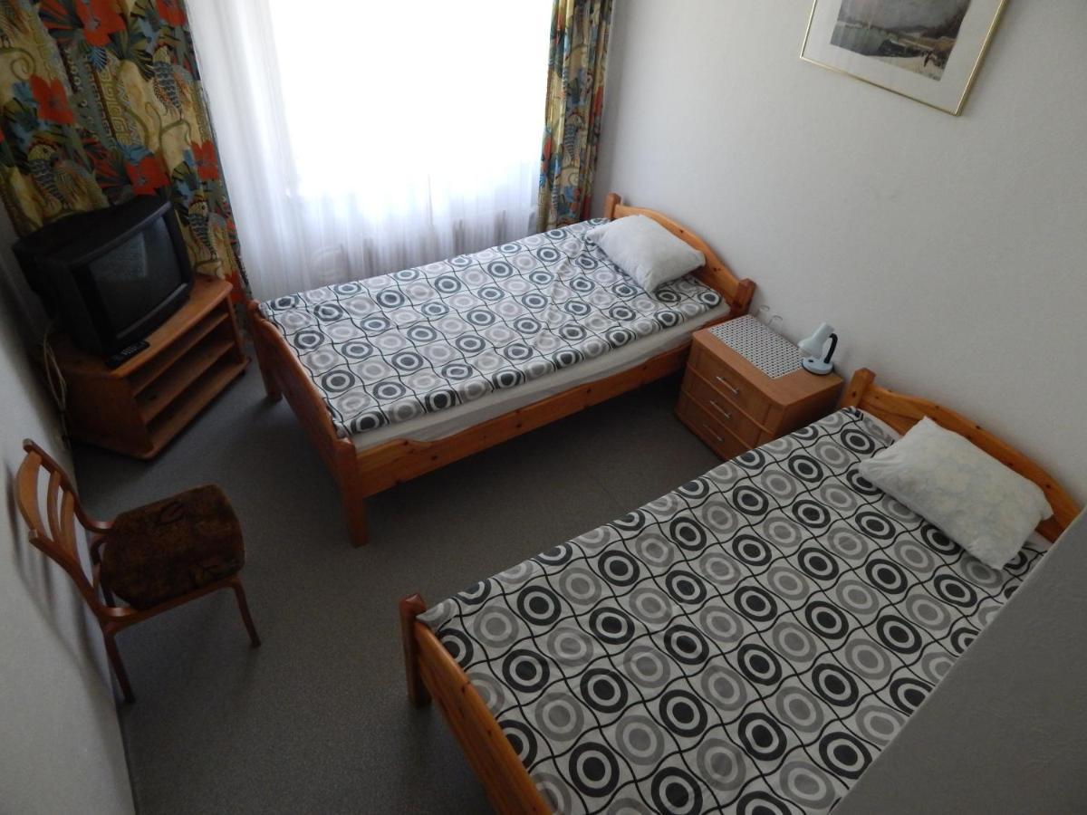 Motel Brencis Iecava Exteriör bild