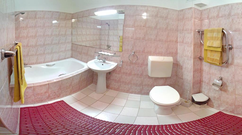 Motel Brencis Iecava Rum bild